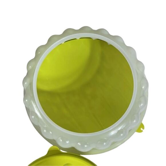 Tupperware Jello Mold Ring Electric Yellow 3 Pc. New - Picture 7 of 9